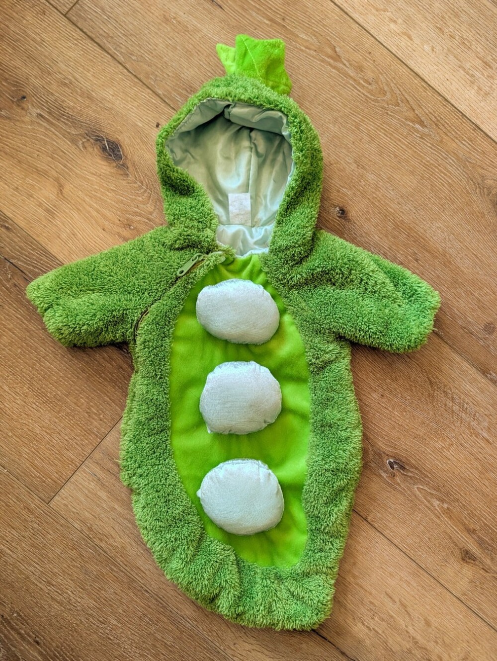 Soft & Cozy 3 Peas In A Pod Infant Halloween Costume Sz 0-3 Months